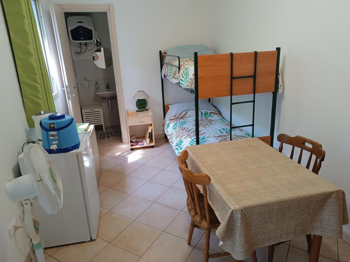 Camera Indipendente Con Bagno Immersa Nel Verde Bagheria Exteriör bild